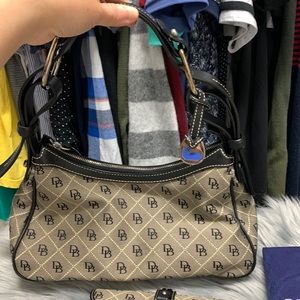 Women shoulder bag